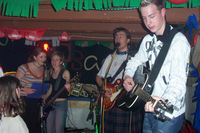 auchihrseidmanchmalbaarrock.jpg